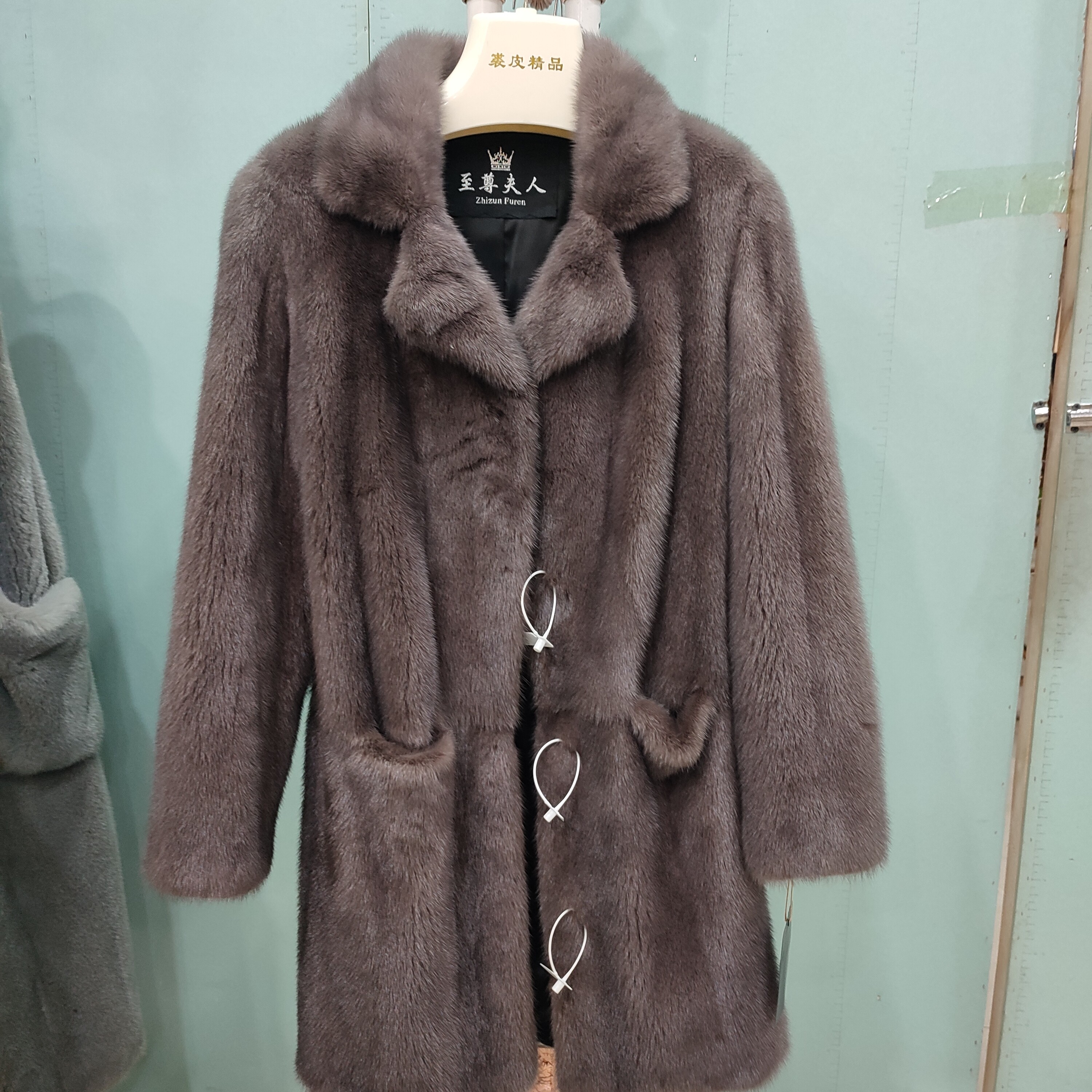 深灰紫西服领 时尚潮流女装SP2541