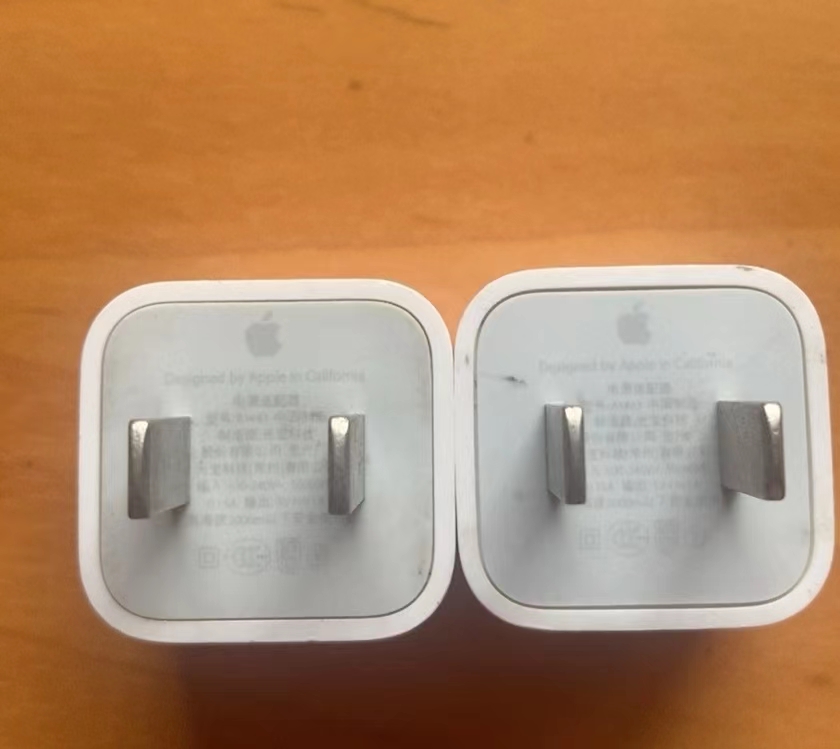 二手苹果官网充电头iPhone7Plus 6S 8 Xr XS 11 13原装正品支持carplay数据传输lightning5V1A成色7-9成左右-封面