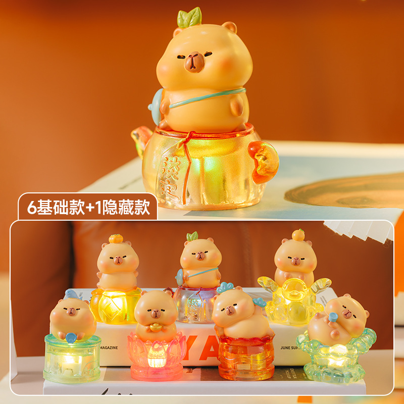 热卖憨态卡皮巴拉豚个好运巴盲盒潮玩发光摆件小夜灯节日礼物