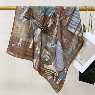 饰围巾披肩两用 丝绒棉麻65CM方巾百搭护颈保暖领巾装 秋冬新品 时尚