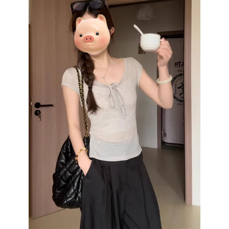 灰色U领正肩系带短袖T恤女夏季独特漂亮多巴胺小个子修身短款上衣