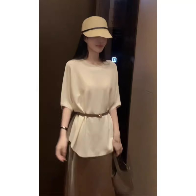 法式圆领冰丝短袖针织衫女夏季超好看独特漂亮老钱风宽松收腰上衣