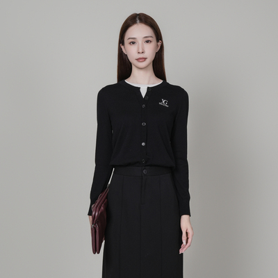 XG/雪歌2025年冬季新款圆领假两件长袖针织衫女上衣XK411066A990