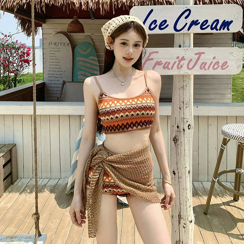 泳衣女2025高级感新款比基尼海边度假三件套高腰女款分体式泳衣