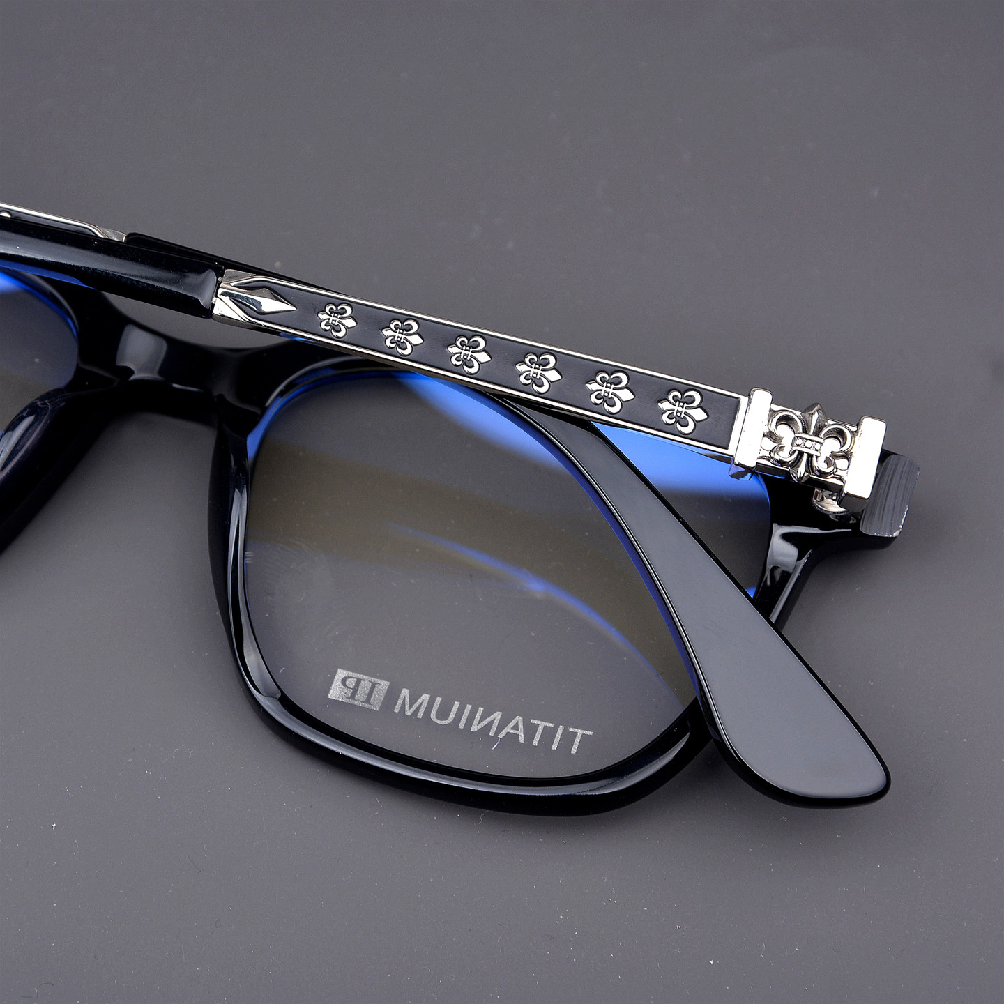 港风简约时尚眼镜框 板材配钛腿大框素颜眼镜女 飞机标可配近视镜