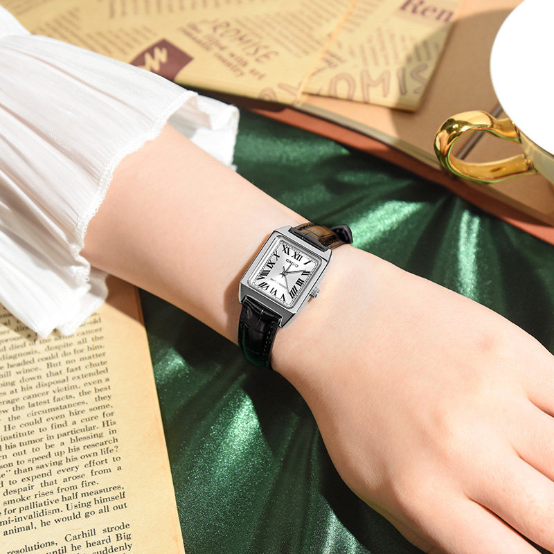 海外直邮 卡西欧casio手表女小方块表复古石英女表 ltp-v007