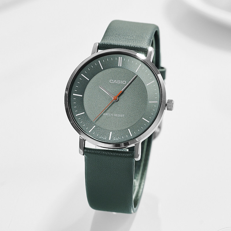 卡西欧男士手表MTP-VT04D