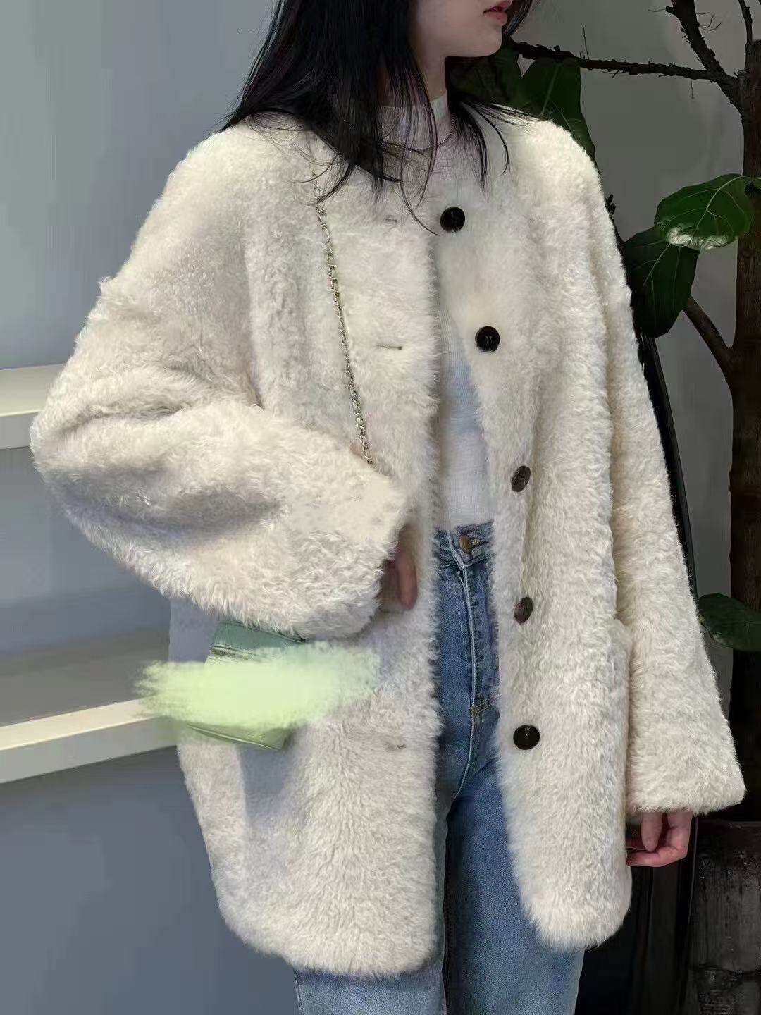 拉贡皮毛一体2025秋冬新款欧货高端货小众精致女装高级感时尚大牌
