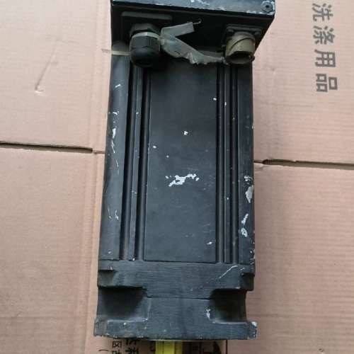 议价NUM伺服马达BMH1424K1TA1L