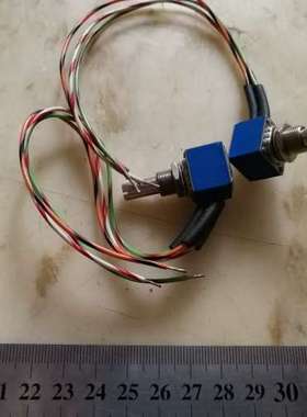 OURNS 旋转式电位计/变阻器 81A1AB28A10 1K MEXICO 0240X