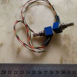 变阻器 电位计 81A1AB28A10 0240X OURNS MEXICO 旋转式