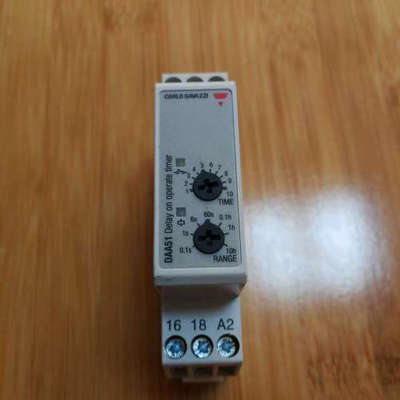 CARLO GAVAZZI佳乐延时继电器定时器DAA51CM24B001现货