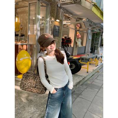 切糕自制小个子早秋t恤新款女百搭长袖休闲白色好看内搭上衣