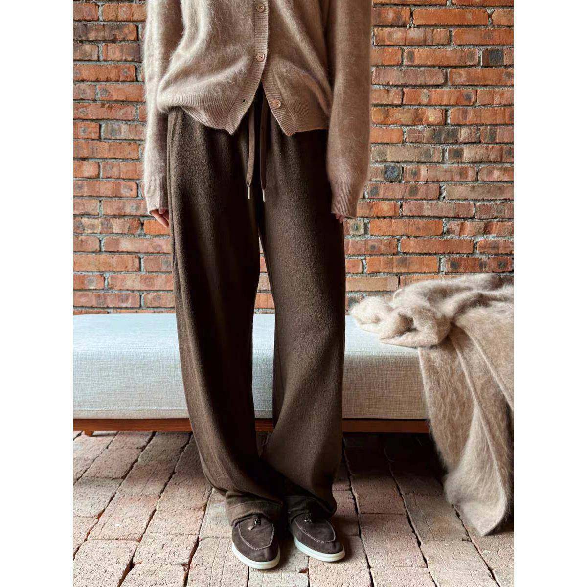 悄咪咪～480克加厚牦牛绒针织香蕉裤