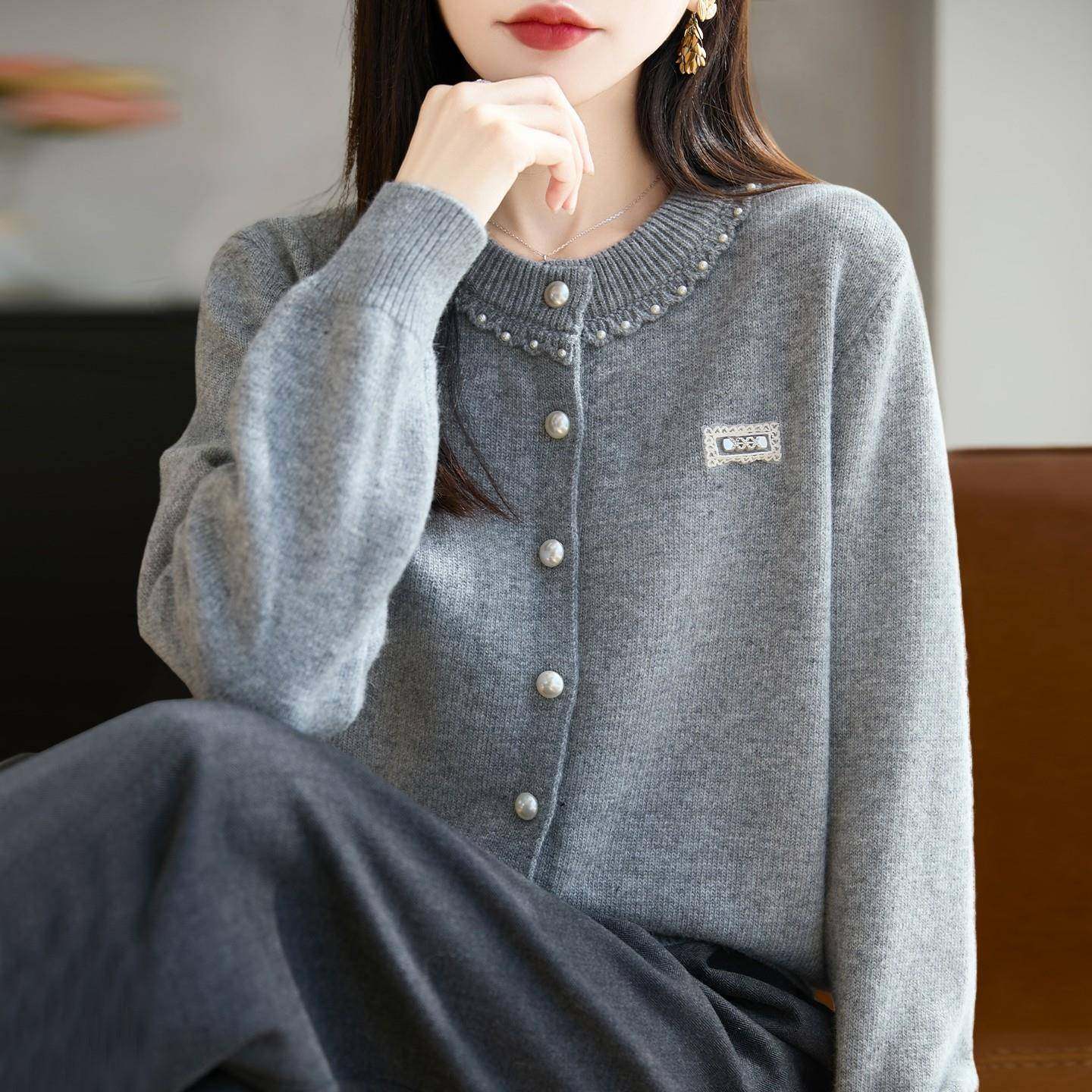 时尚钉珠纽扣针织开衫外套女2025新款洋气大码女装上衣秋冬毛衣