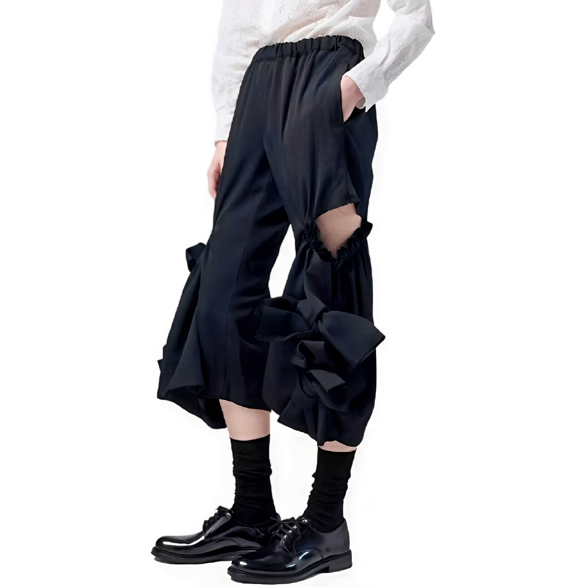 定制2025新款 春季暗黑系先锋设计师小众女装不规则镂空蝴蝶结裤