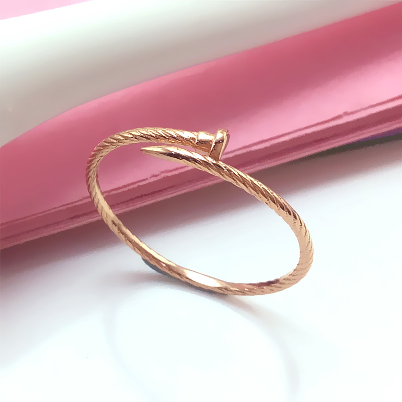 14K玫瑰金素金钉子戒指