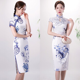 新式旗袍年轻款少女中国风2020新款改良日常连衣裙夏青花瓷中长款