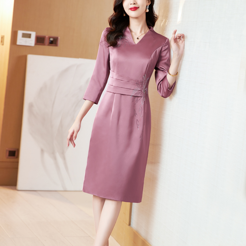 金凯茜通勤A字裙聚酯显瘦修身