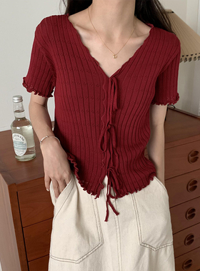 酒红色辣妹针织上衣女法式复古V领设计感系带短款小个子短袖T恤夏