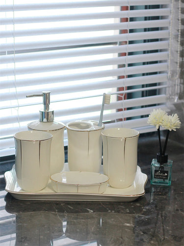 情侣牙具奢华简约漱口杯