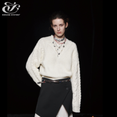 immune system免疫系统 Sweater毛织粗肌理舒适贴肤圆领毛衣上衣