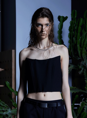 immune system免疫系统 紧身鱼骨漏锁骨黑色抹胸