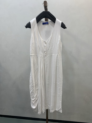柯利亚诺奥莱专柜正品女连衣裙 LW5945白色 吊牌价:2680