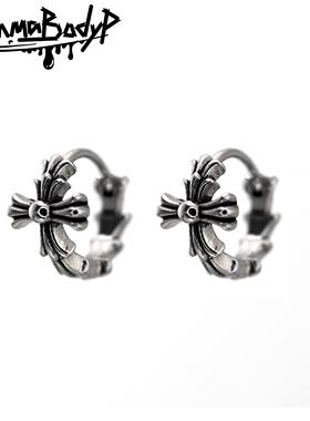 Shinma钛钢做旧复古十字架玖克罗十字个性朋克耳圈耳环耳扣