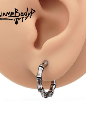 Shinma 欧美复古朋克暗黑骨头拼接压花钛钢耳环耳钉气质男士耳饰