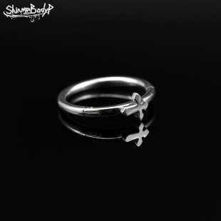 Shinma钛钢十字架卡扣式 简约穿刺饰品 唇环唇钉欧美朋克甜辣时尚