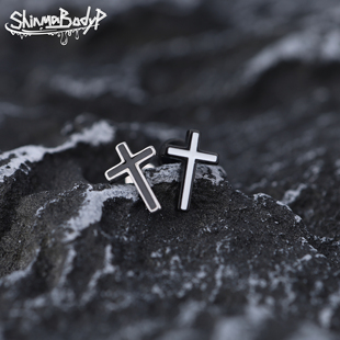 Shinma 土酷朋克小众暗黑男女穿刺 钛钢滴油黑白十字架耳钉耳饰