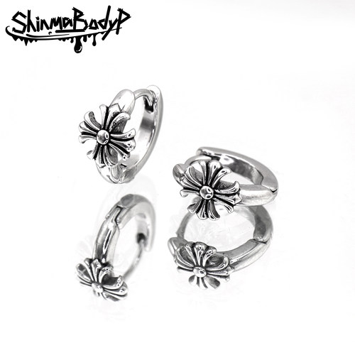 Shinma钛钢银色复古克罗十字架耳环耳骨环卡扣亚比亚文化哥特耳饰