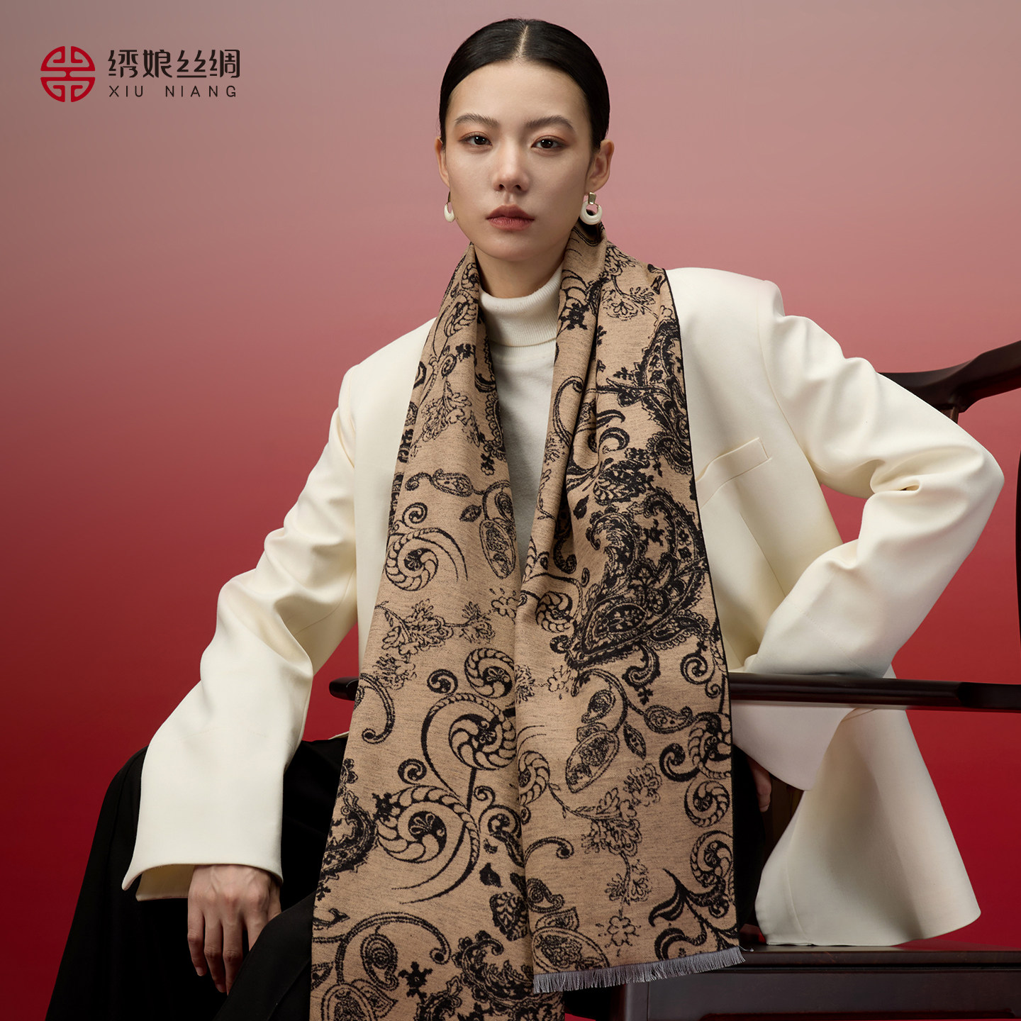 绣娘丝绸真丝拉绒围巾2026冬新款保暖护颈围脖加大披肩高级感礼盒