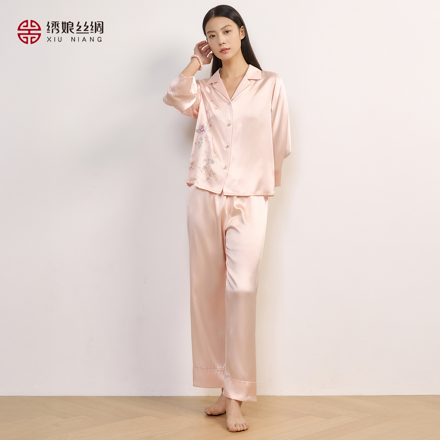 绣娘真丝重磅22.5姆米睡衣女画绣