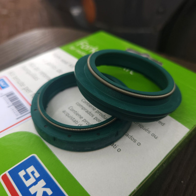 杜卡迪DIAVEL 普版 大魔鬼1200前减震油封SKF FORK OIL SEALS