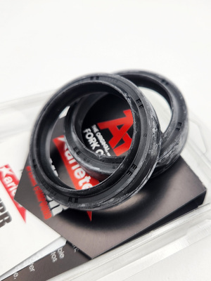 适配 阿普利亚RSV4 1100前减震油封 ARI FORK OIL SEALS 无忧