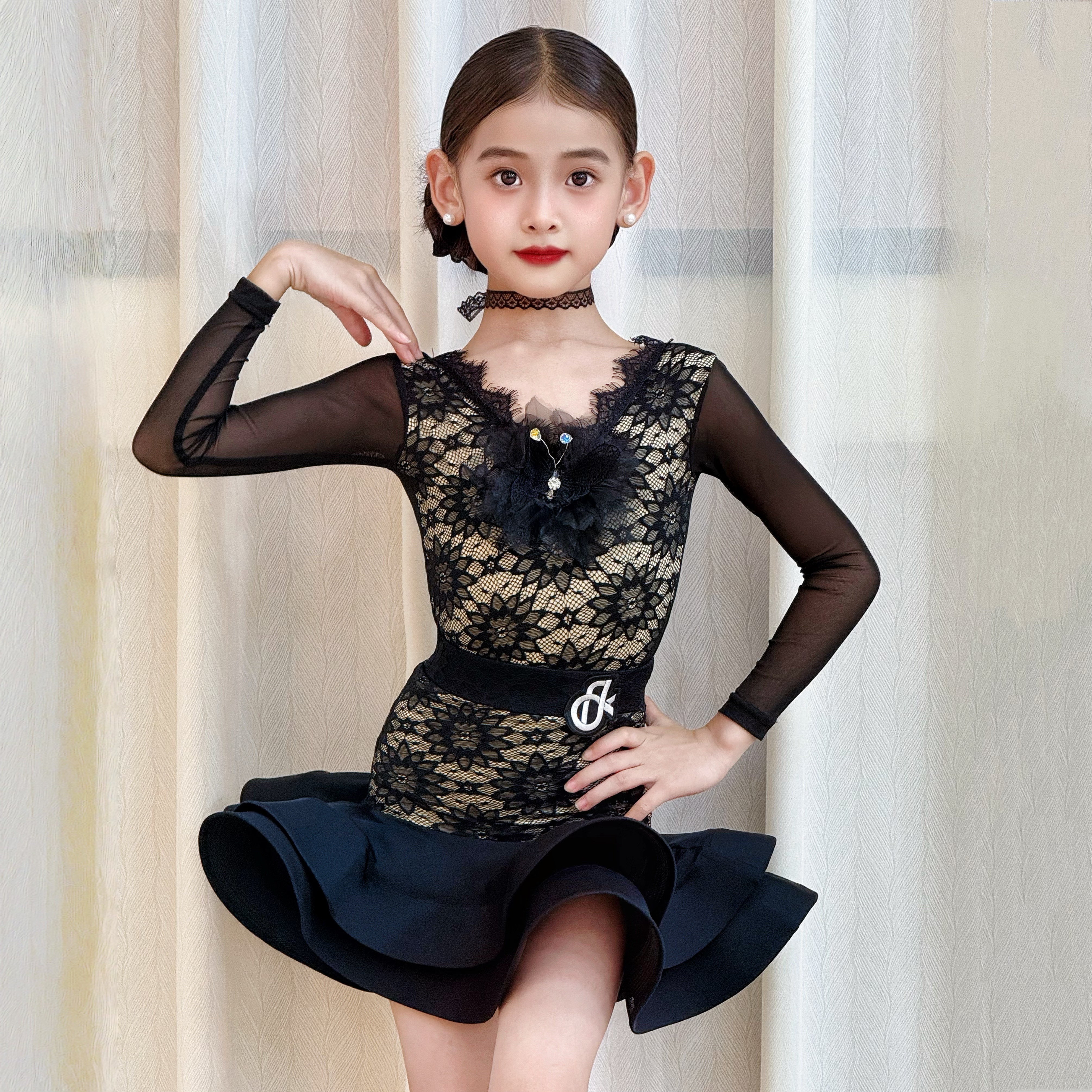 梵蒂恺女童2025拉丁舞服表演服演出服新款练功秋季高级感练习套装