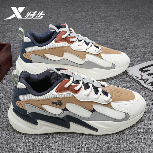 特步男鞋老爹鞋新款防水皮面鞋子