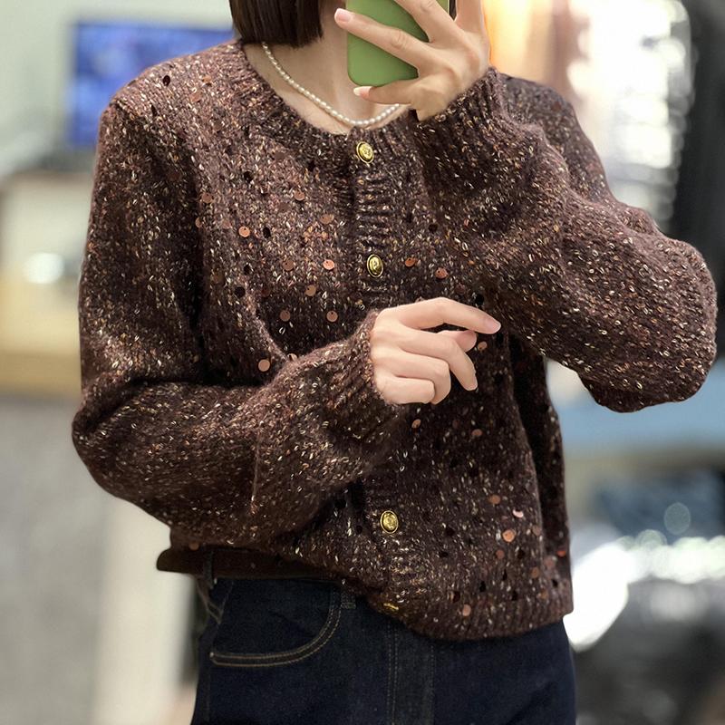 重工亮片圆领棕色毛衣女