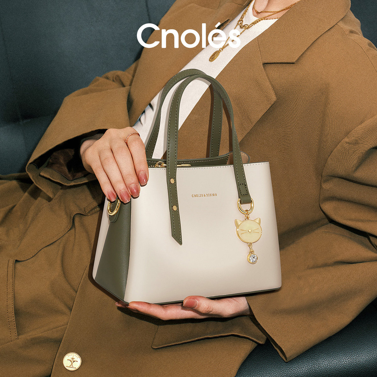 Cnoles蔻一情人节礼物送女友手提包包女新款冬单肩斜挎包白色小包