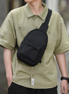 希卡胸包男士包包休闲单肩斜挎包简约学生小包背包邮差包潮牌男包