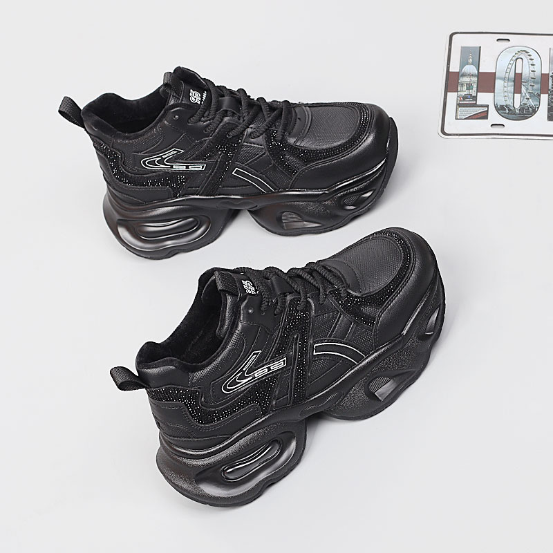 新款大码女鞋41-43冬季棉鞋2025休闲时尚圆头舒适保暖加绒老爹鞋