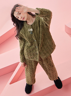 珊瑚绒睡衣女秋冬季加绒加厚法兰绒绿色无领家居服冬天高级感套装