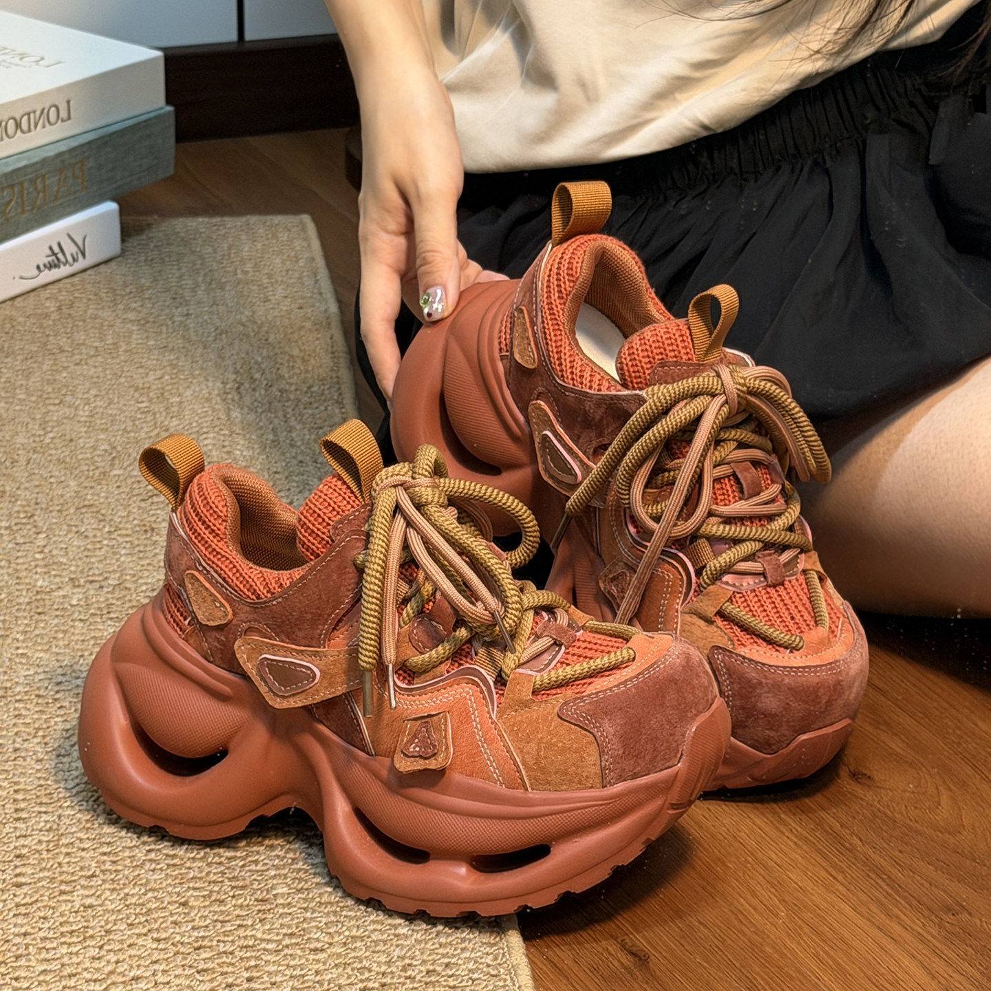 磨砂真皮系带松糕厚底老爹鞋女2026新款百搭小个子增高休闲运动鞋