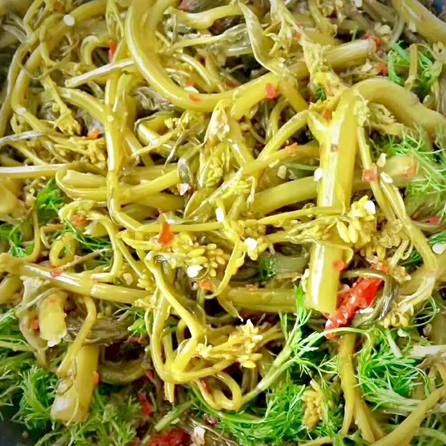 傣味腌菜云南临沧耿马特产傣族菜花帕控菜长条泡菜下饭菜佤族酸菜