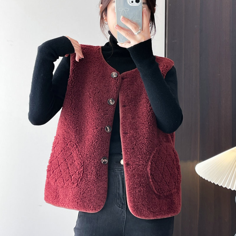 宽松休闲仿羊羔毛绒马甲背心女2024秋冬新款皮毛一体外穿马夹外套