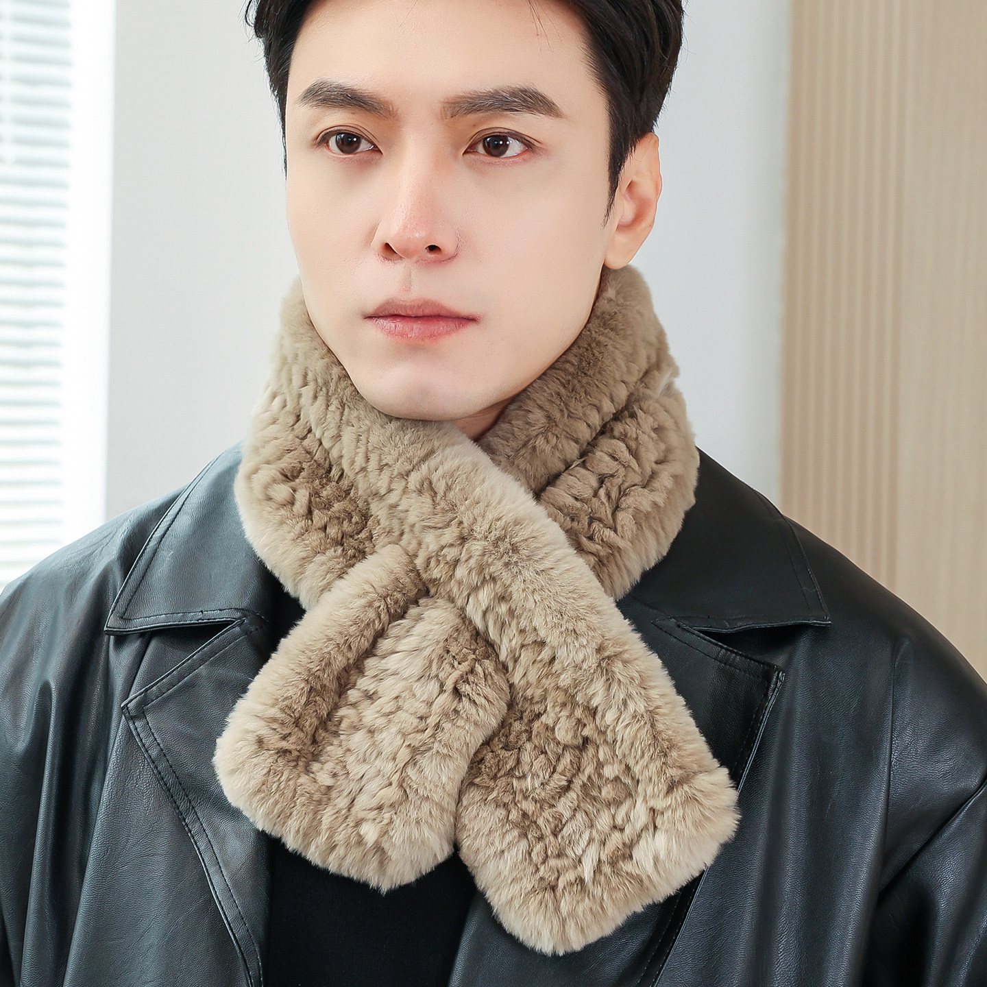 獭兔毛围巾男式冬季皮草围脖韩版百搭加厚保暖护颈纯色青年长方形