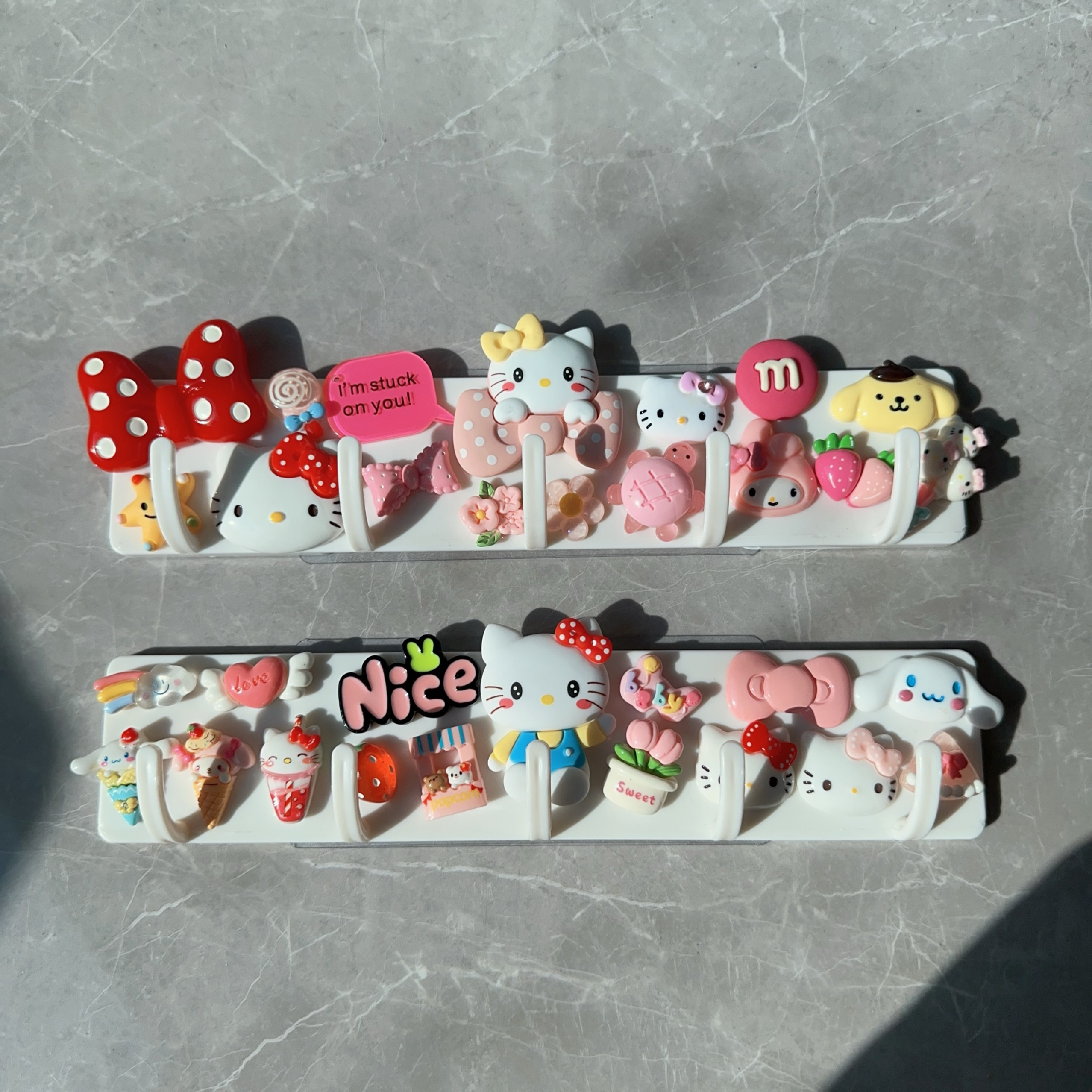 hellokitty卡通连排挂钩五连挂强力粘胶不掉落收纳壁挂无痕粘钩子