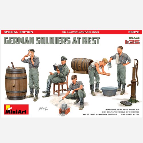 MINIART35378德国休息士兵模型